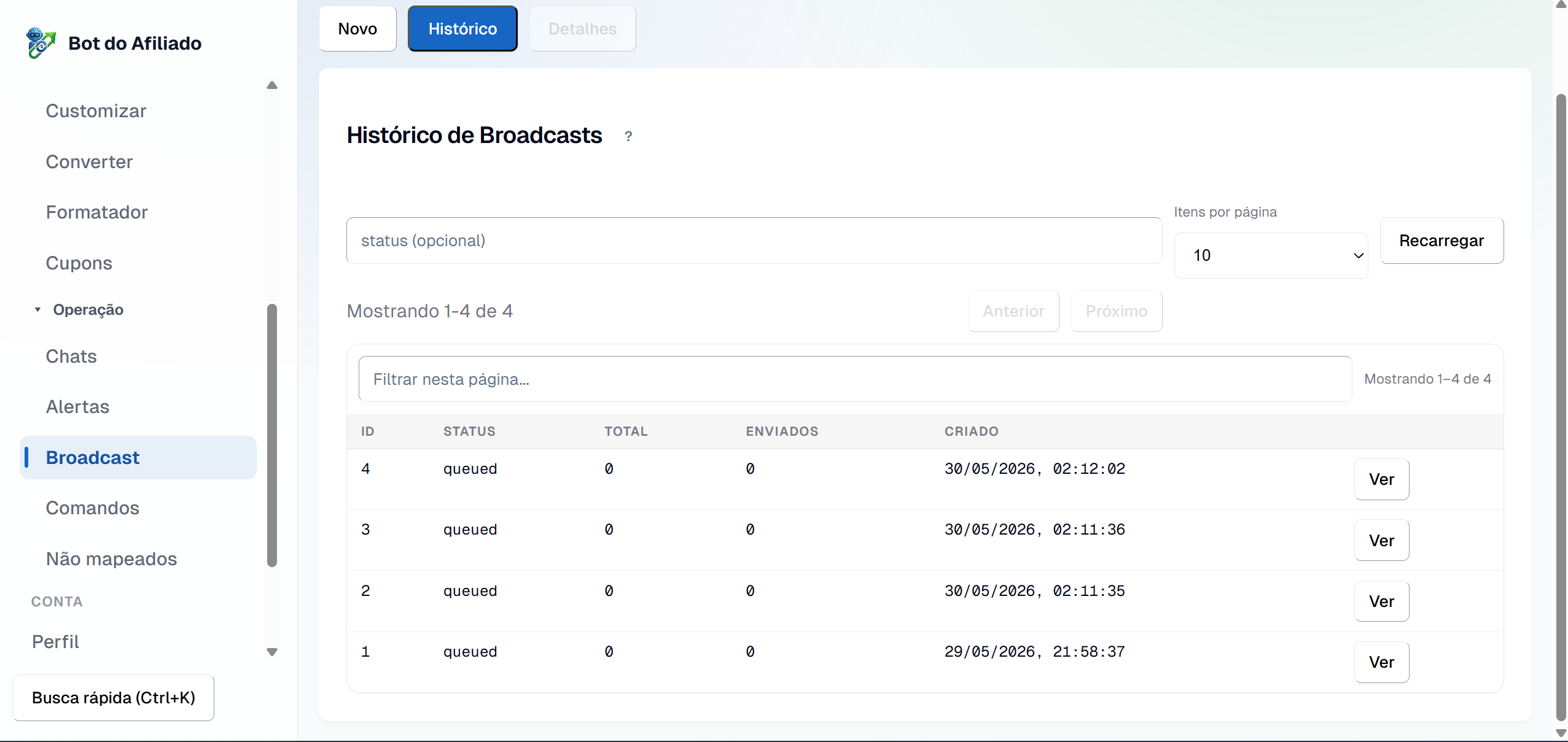 Histórico de Broadcasts no painel: tabela com ID, status, total, enviados e data de criação de cada envio
